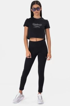Adika REEBOK // Classics Foundation Cropped Tee