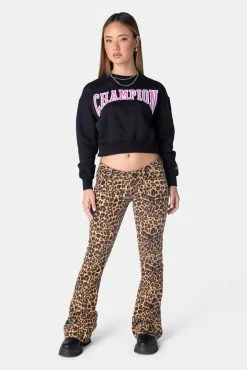 Adika Champion // Logo Embroidery Cropped Sweatshirt Tops