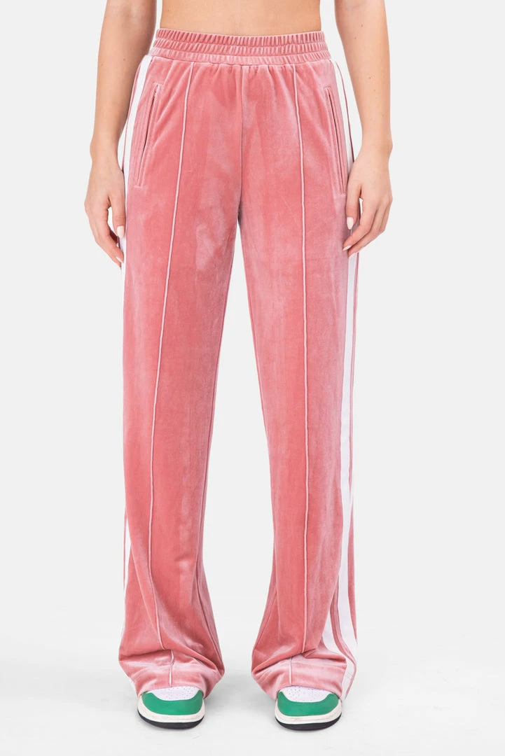 Coupon ✔️ Adika Zaggery Flared Velvet Sweatpants 👏 3 Adika Zaggery Flared Velvet Sweatpants