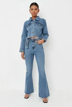 Adika MISSGUIDED // Waist-Tie Cropped Denim Jacket
