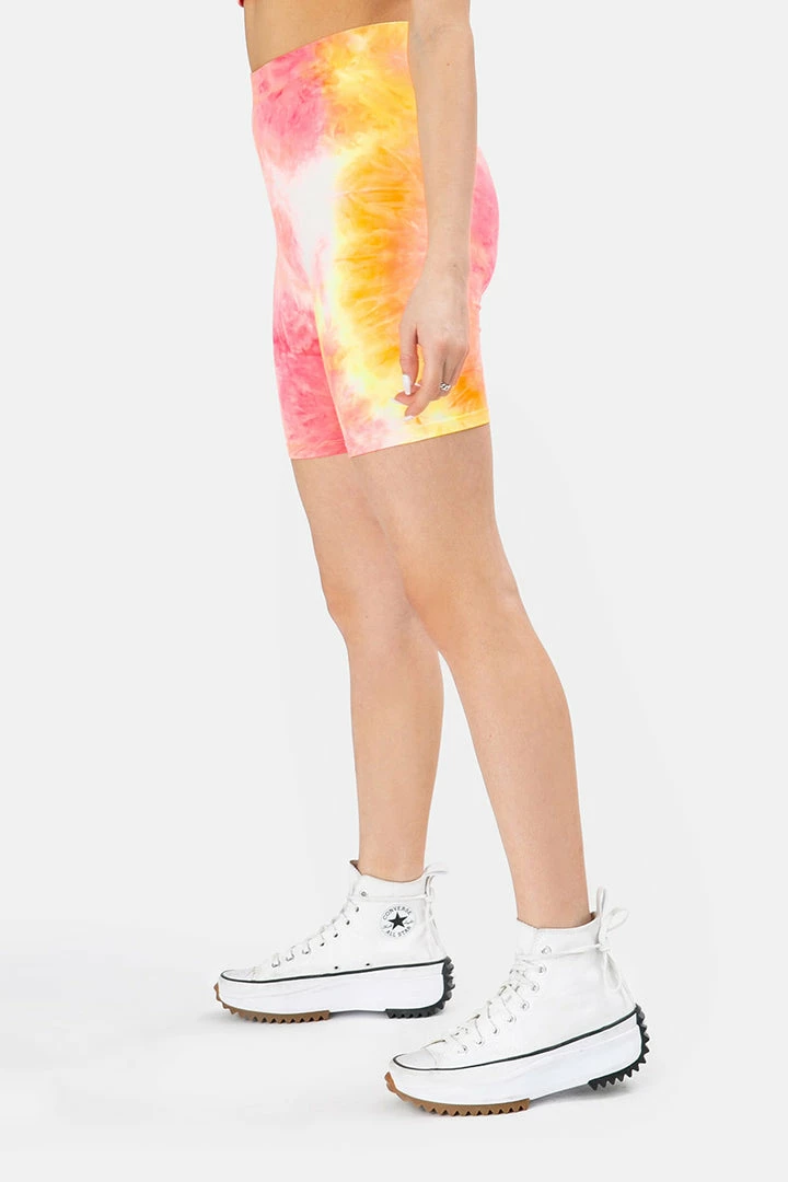 New 🌟 Adika OUTLET Lynn Tie-Dye Biker Shorts ⭐ 3 Adika OUTLET Lynn Tie-Dye Biker Shorts