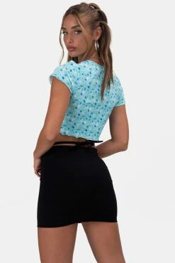 Adika OUTLET Bellflower Wavy Cropped Tee