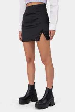 Adika OUTLET Raven Satin Finish Mini Skirt