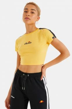 Adika Tops Ellesse // Latus Cropped Tee