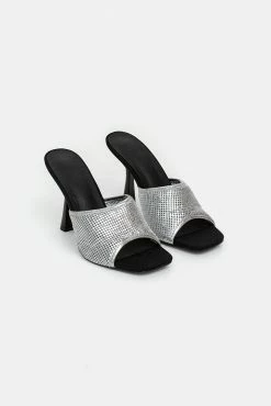 Adika Uranus Chainmail Mules