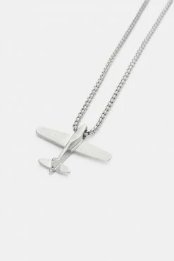 Adika Jetset Pendant Necklace Accessories