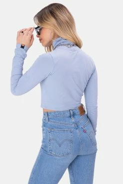 Best deal ๐ฅ Adika Ellesse // Volitans Turtelneck Crop Top Tops ๐ 7 Adika Ellesse // Volitans Turtelneck Crop Top Tops