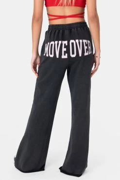 Adika MOVE OVER Flared Sweatpants