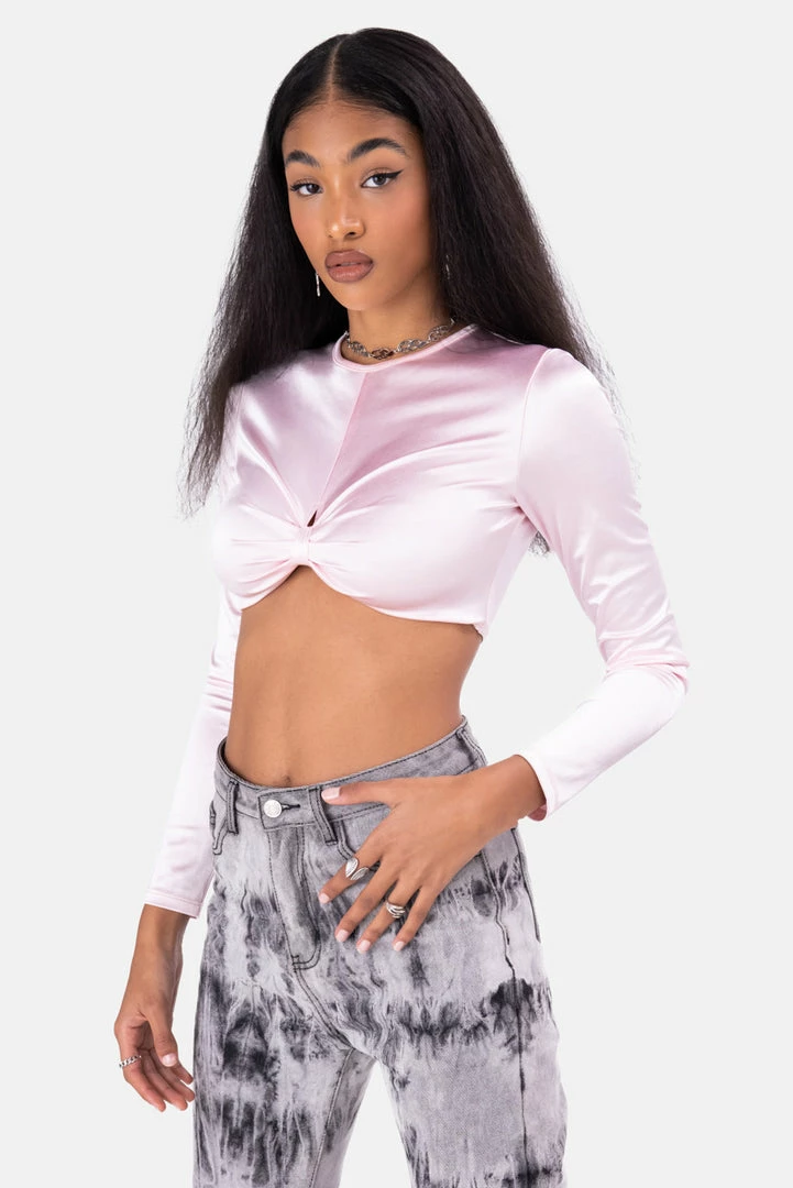 Coupon 😉 Adika OUTLET Bowtie Velvet Crop Top 🌟 3 Adika OUTLET Bowtie Velvet Crop Top